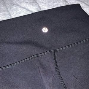 black lululemon leggings